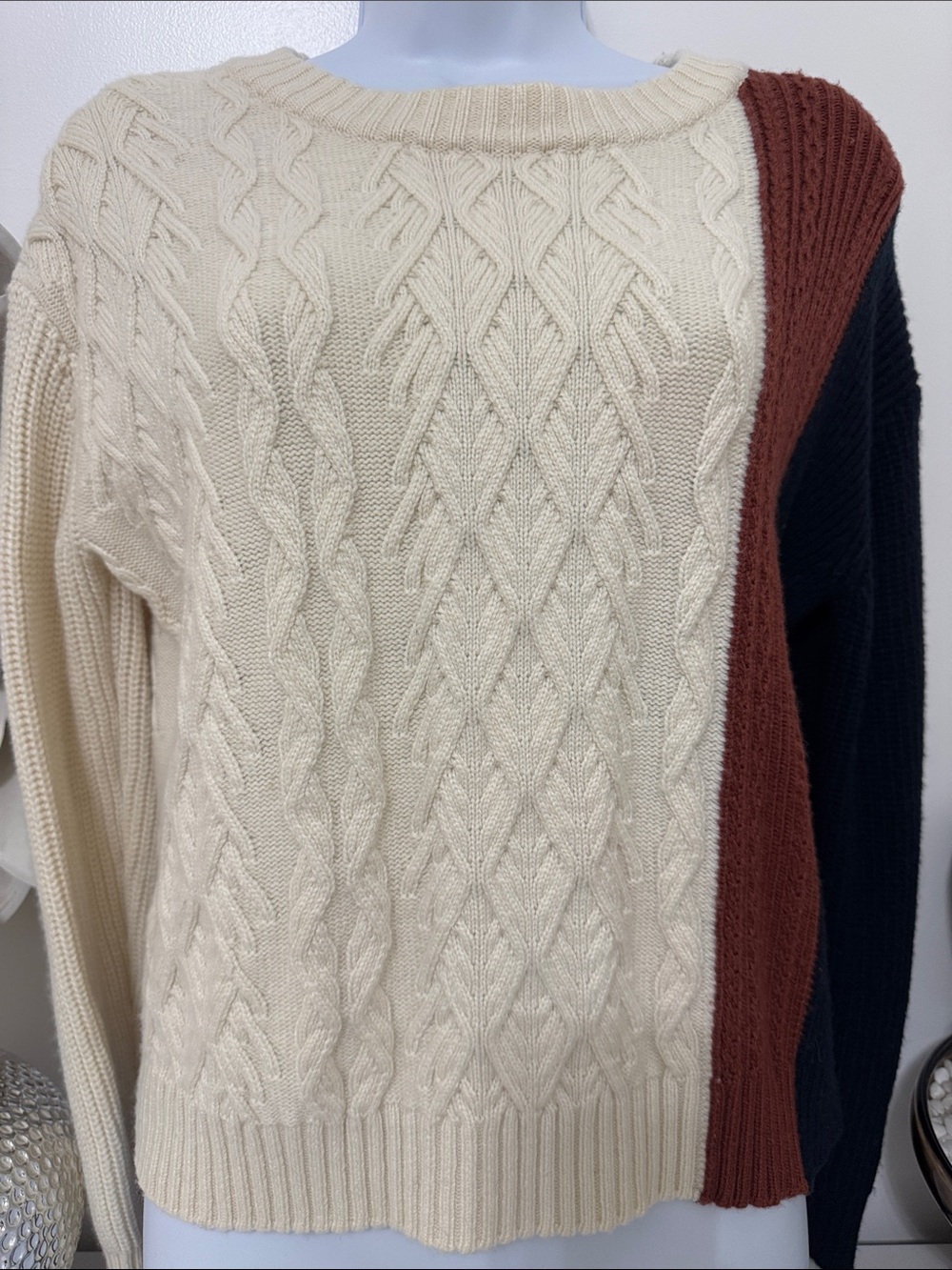 Banana Republic Colorblock Cable Knit Sweater – Cream, Brown & Black Size S
